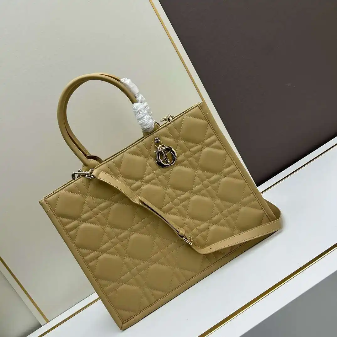 KK02650 (11).webp