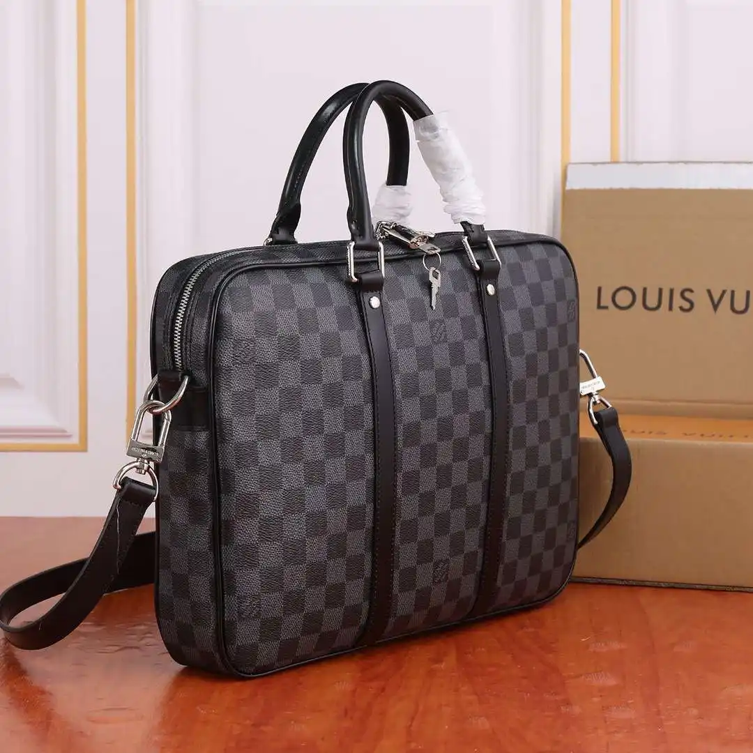 KK02950 (3).webp