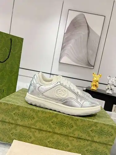 Zapatos GUCCI para hombre y mujer Código: 0325C60 Talla: 35-44