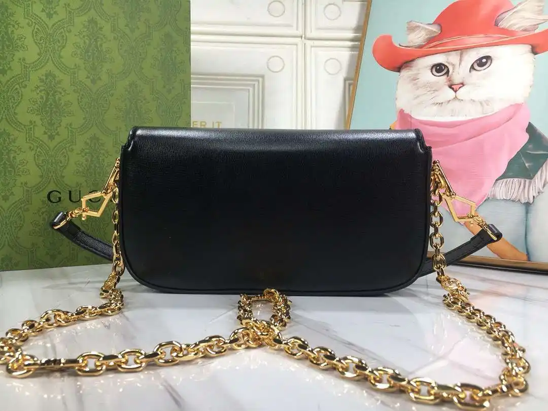 KK01950 (8).webp