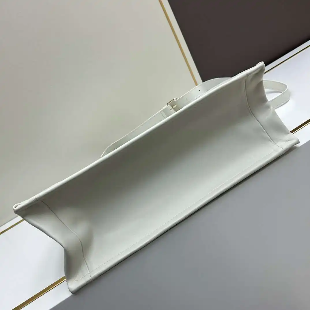 KK02650 (4).webp