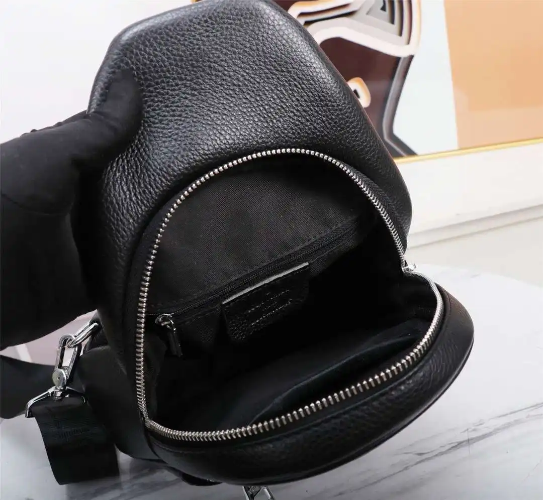 KK01850  (5).webp