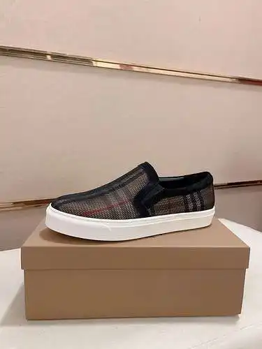 Zapatos de hombre Burberry Código: 0326B40 Talla: 38-44 (45 está hecho a medida y no se puede devolv