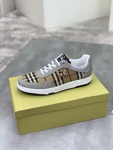 Zapatos de hombre Burberry Código: 0330B30 Talla: 38-44