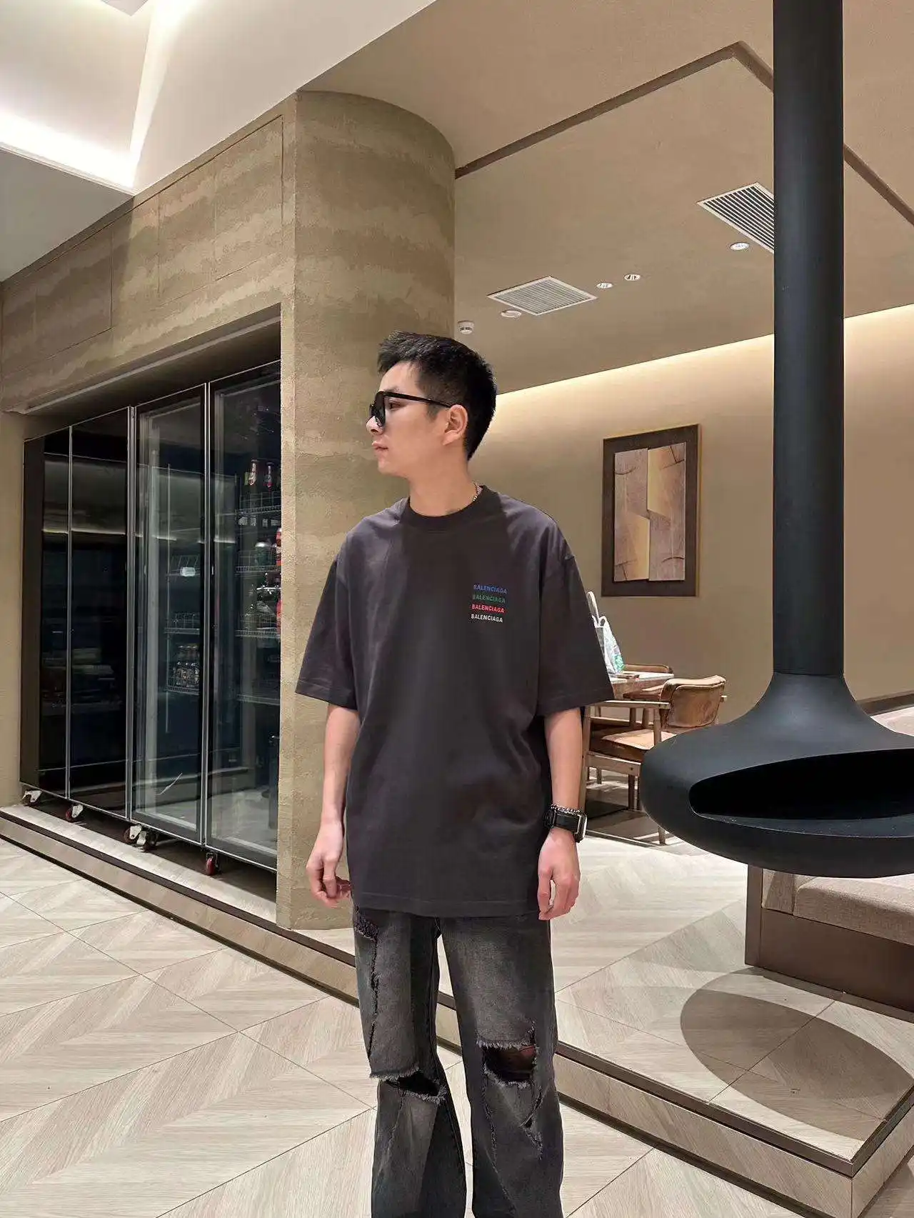 1711774621644.webp