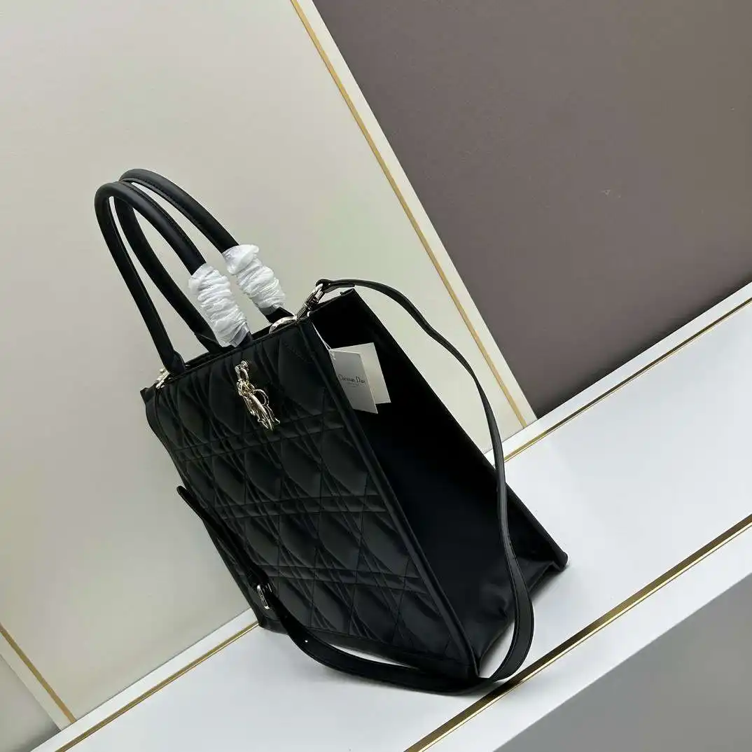 KK02650 (17).webp