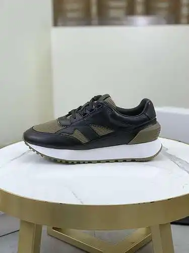 Zapatos de hombre Givenchy Código: 0322D60 Talla: 38-44 (45 se pueden personalizar)