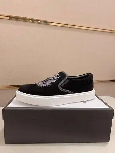 Zapatos de hombre GUCCI Código: 0324B20 Talla: 38-44