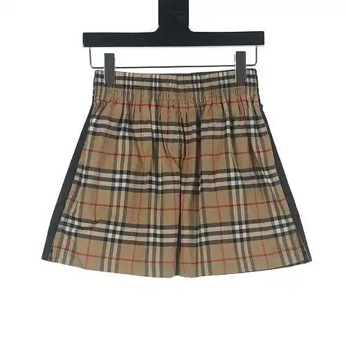 Burberry BBR classic plaid shorts black edges