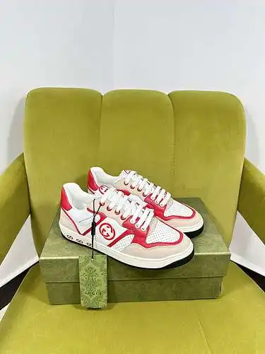 Zapatos de hombre GUCCI Código: 0325D00 Talla: 39-44 (se puede personalizar 38 45 no se pueden devol