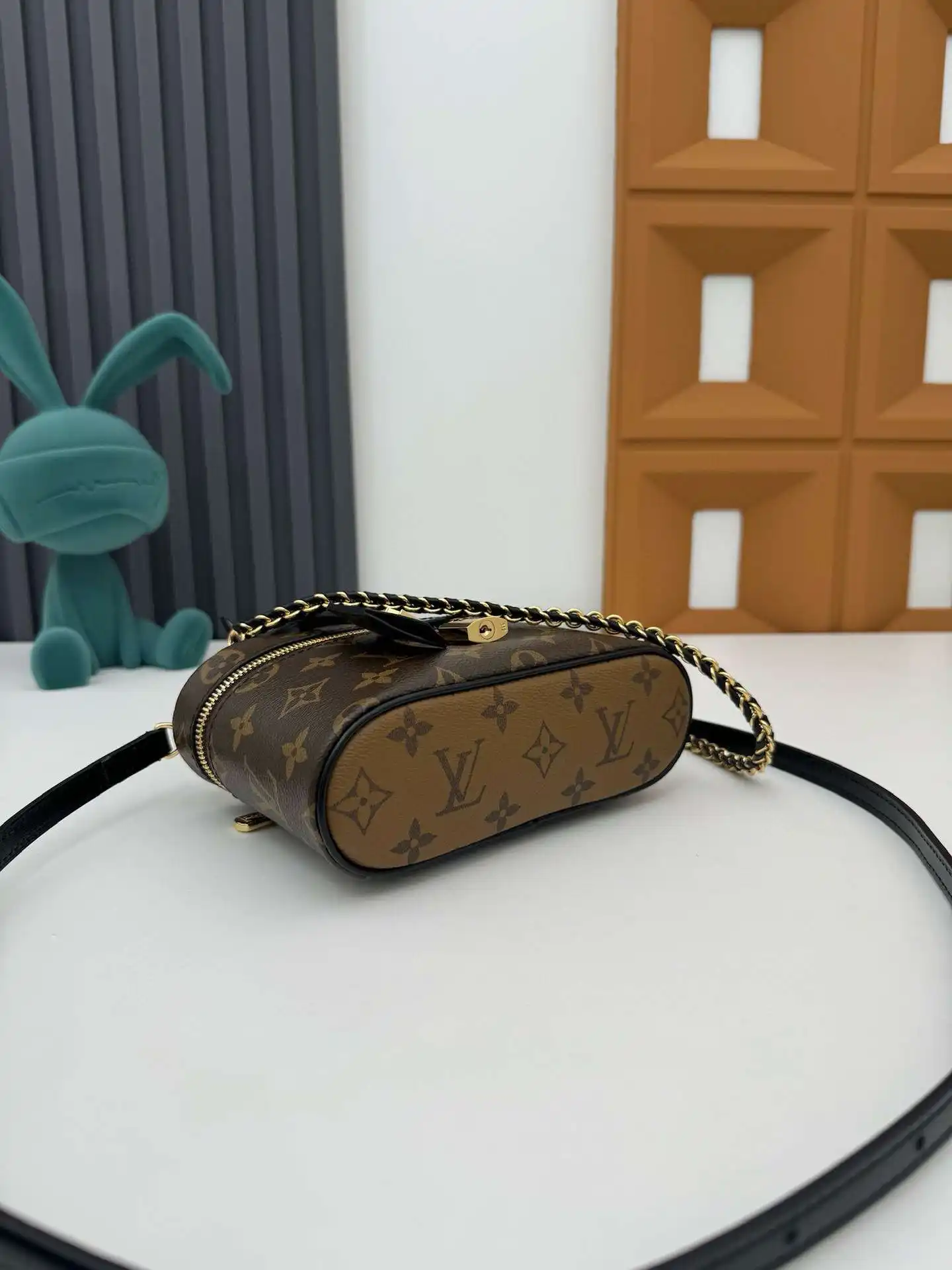 KK03850 (4).webp