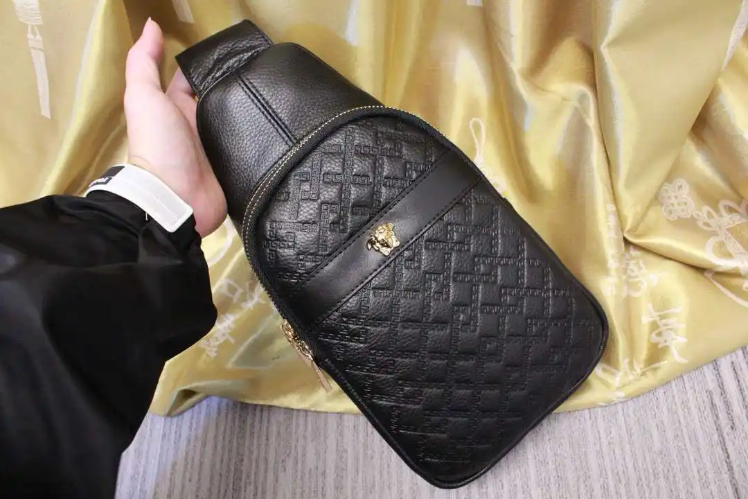 KK01850 (1).webp