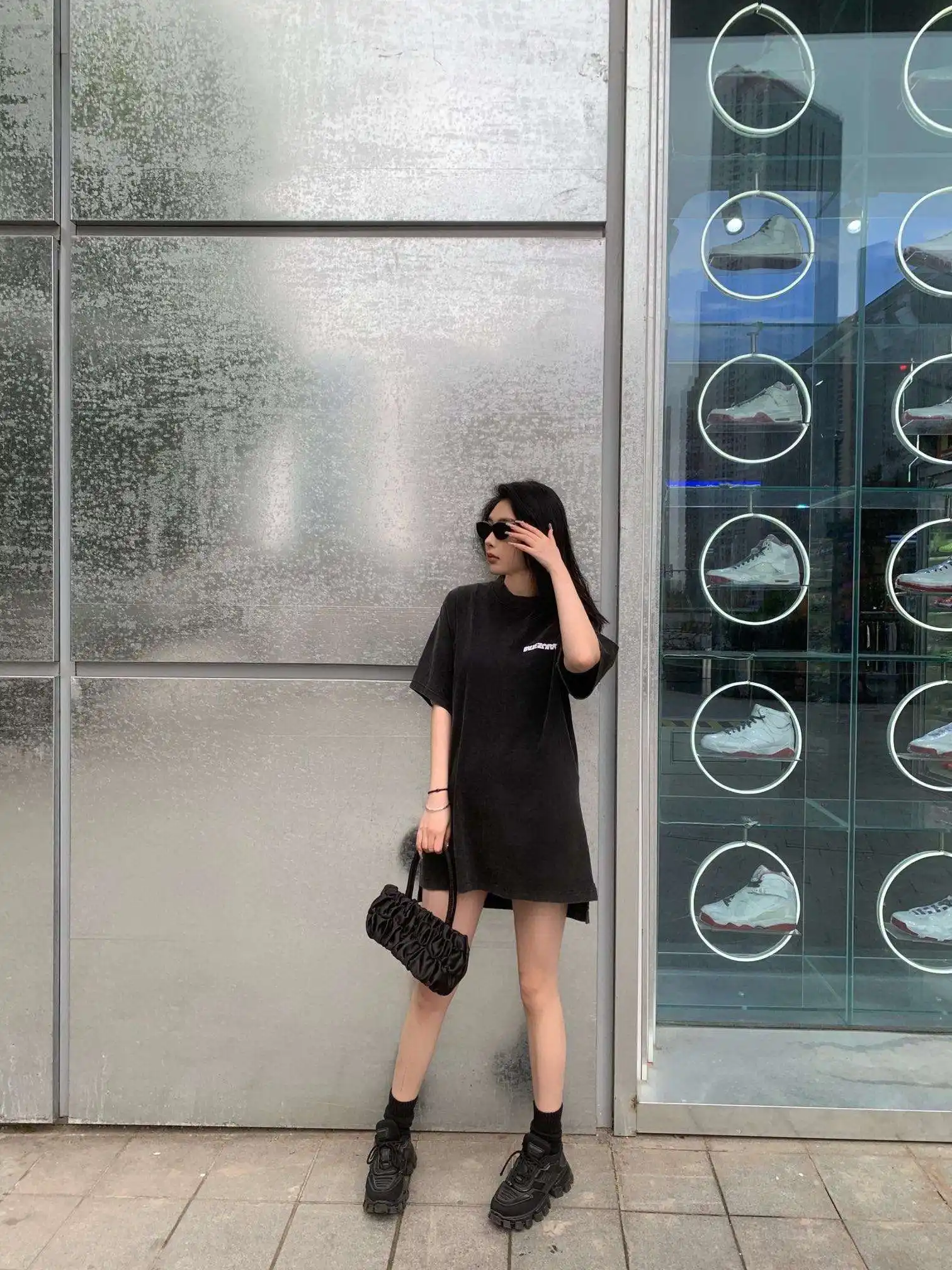 1711861599403.webp