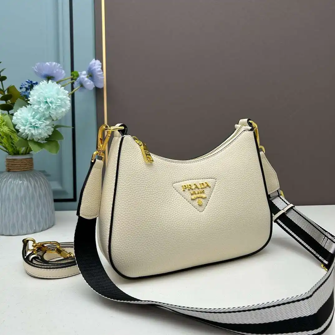 KK02650 (17).webp