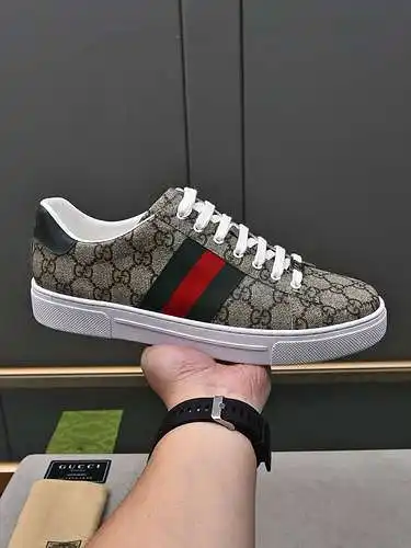 Zapatos GUCCI para hombre y mujer Código: 0328B70 Talla: Talla de mujer 35-40, 41 personalizada, tal