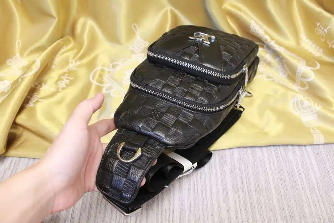 KK01850  (3).webp