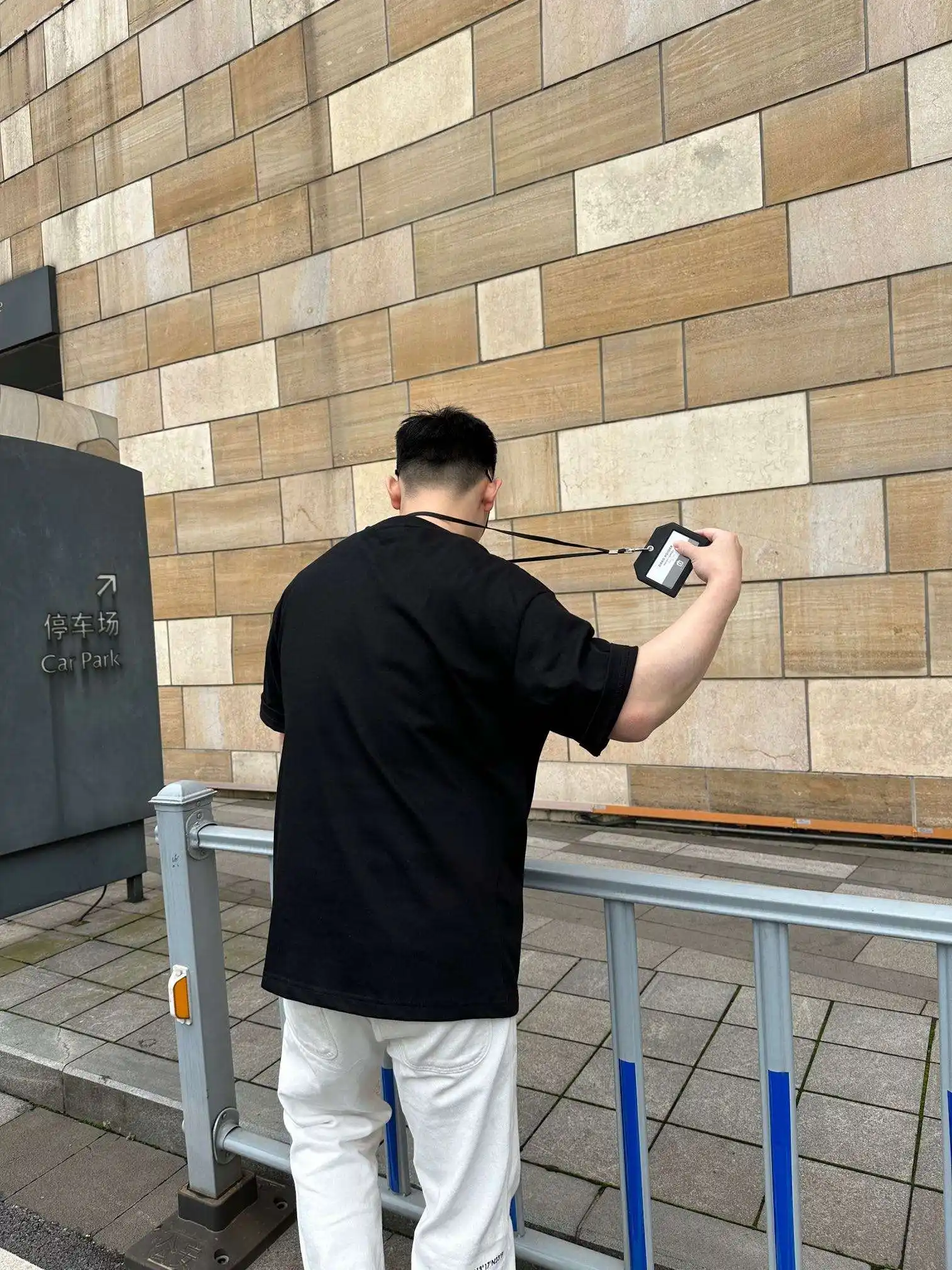 1711861661022.webp