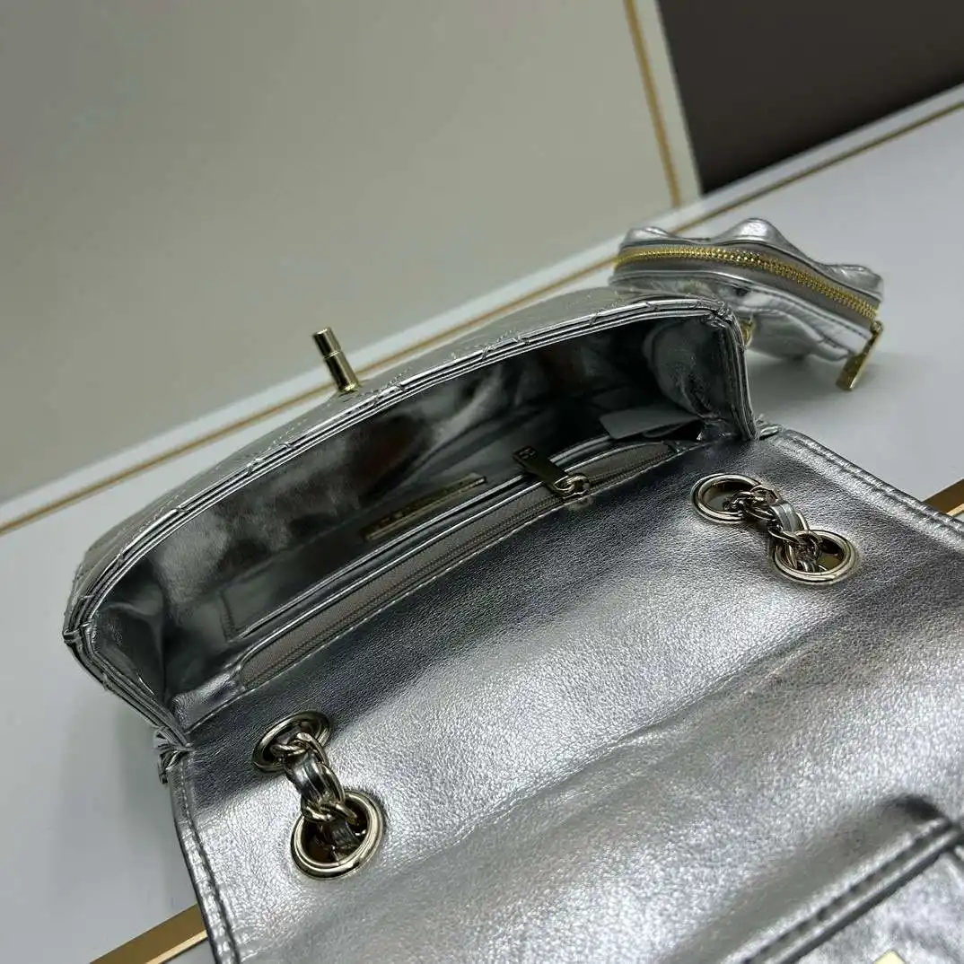 KK02550 (5).webp