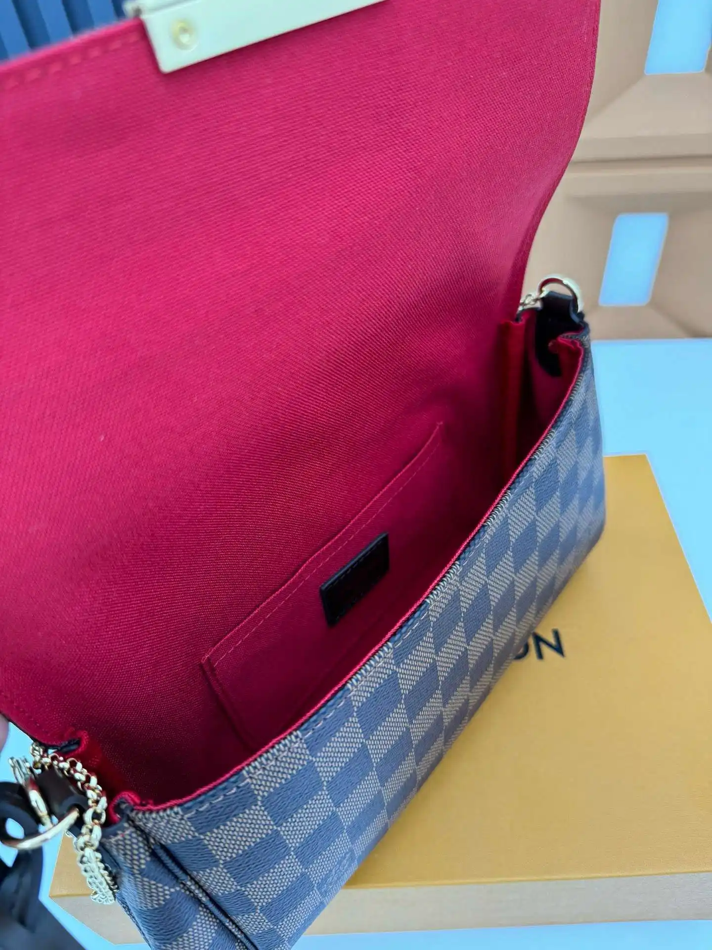 KK02650 (5).webp
