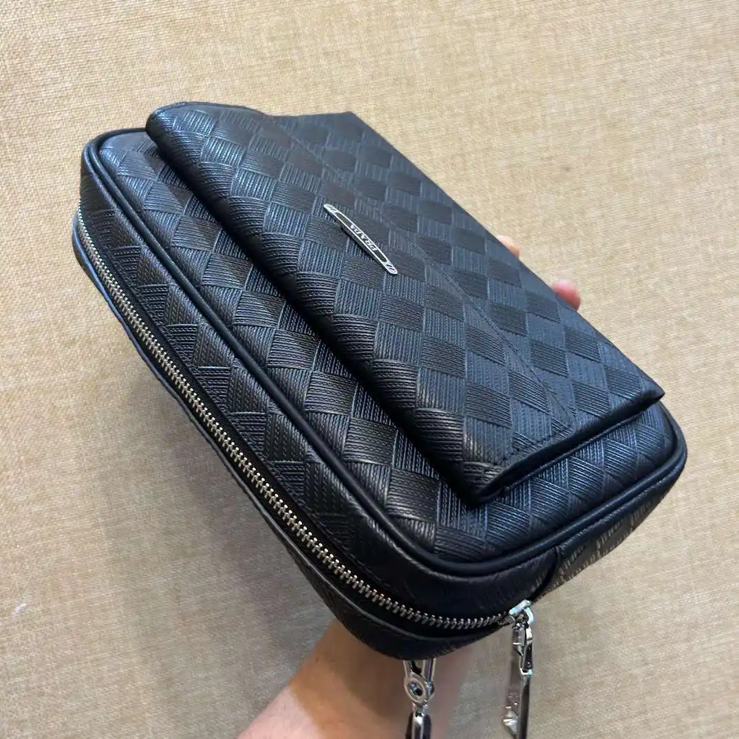 KK02750 (4).webp