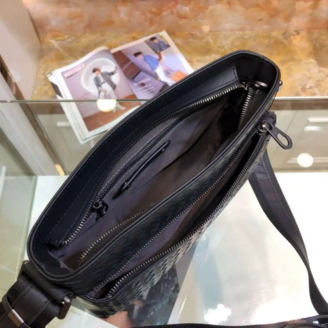 KK03650 (5).webp