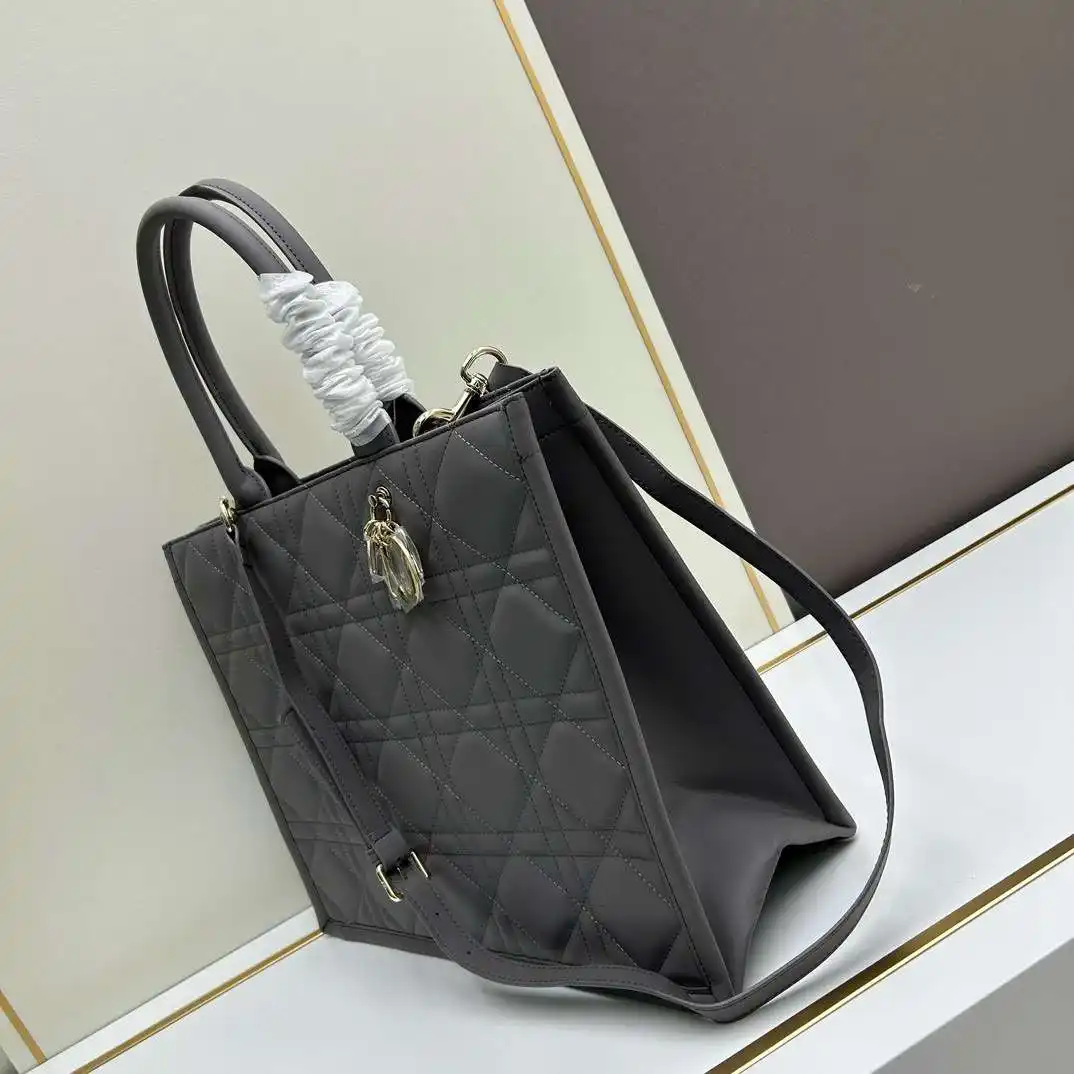 KK02650 (7).webp