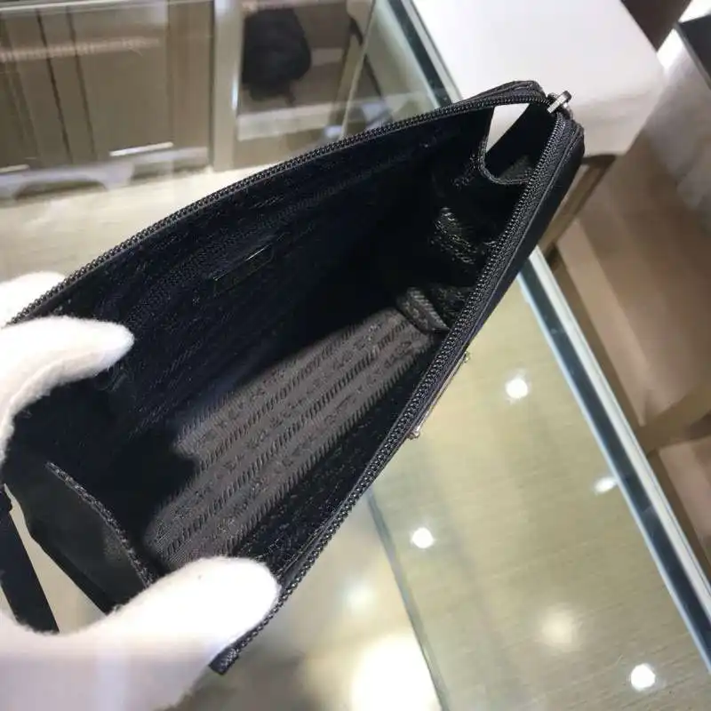 KK01850 (5).webp