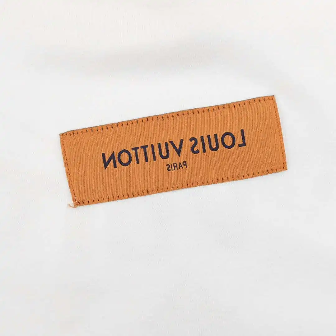 1711860436122.webp