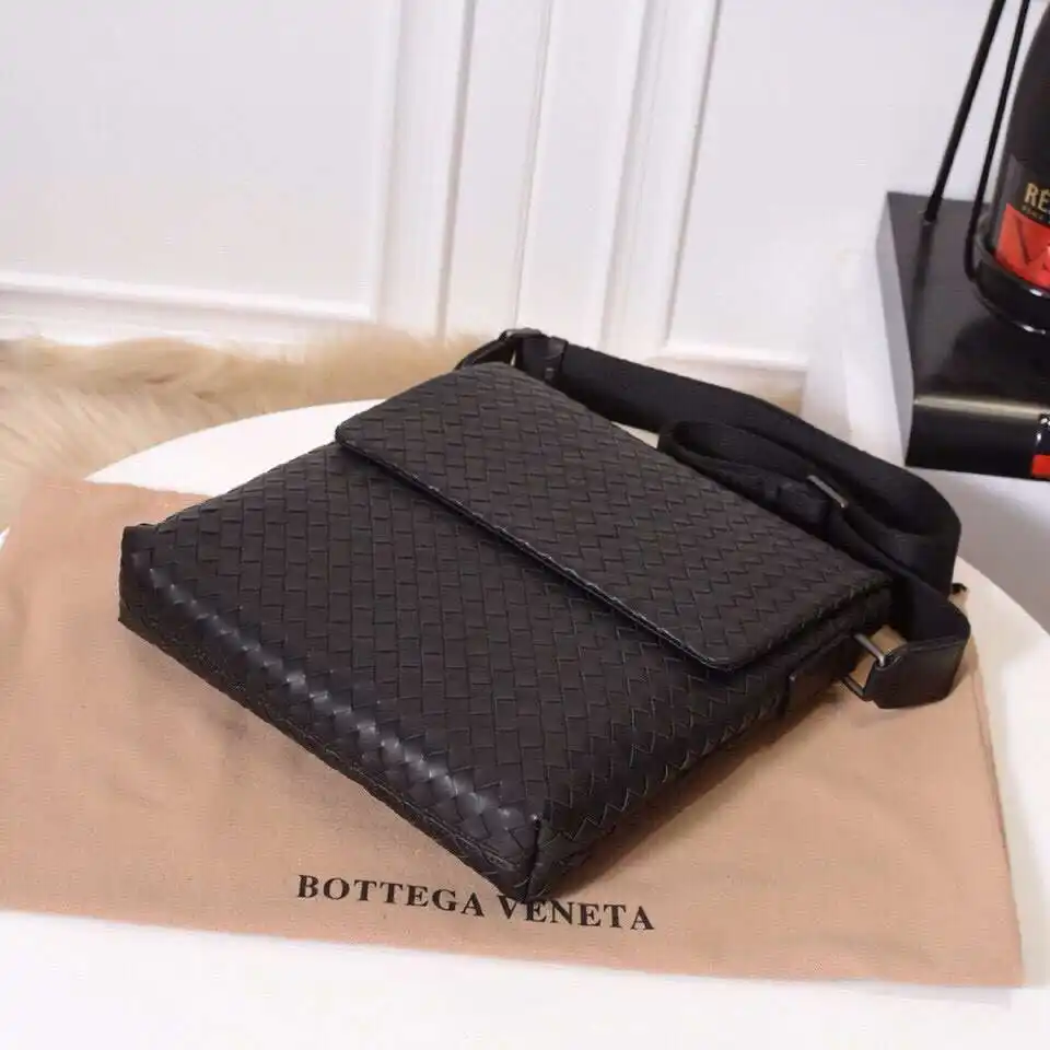 KK03850 (4).webp