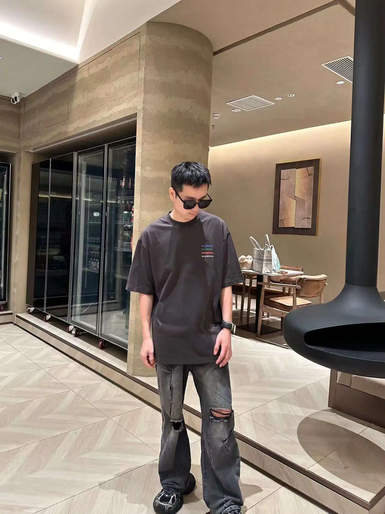 1711774622644.webp