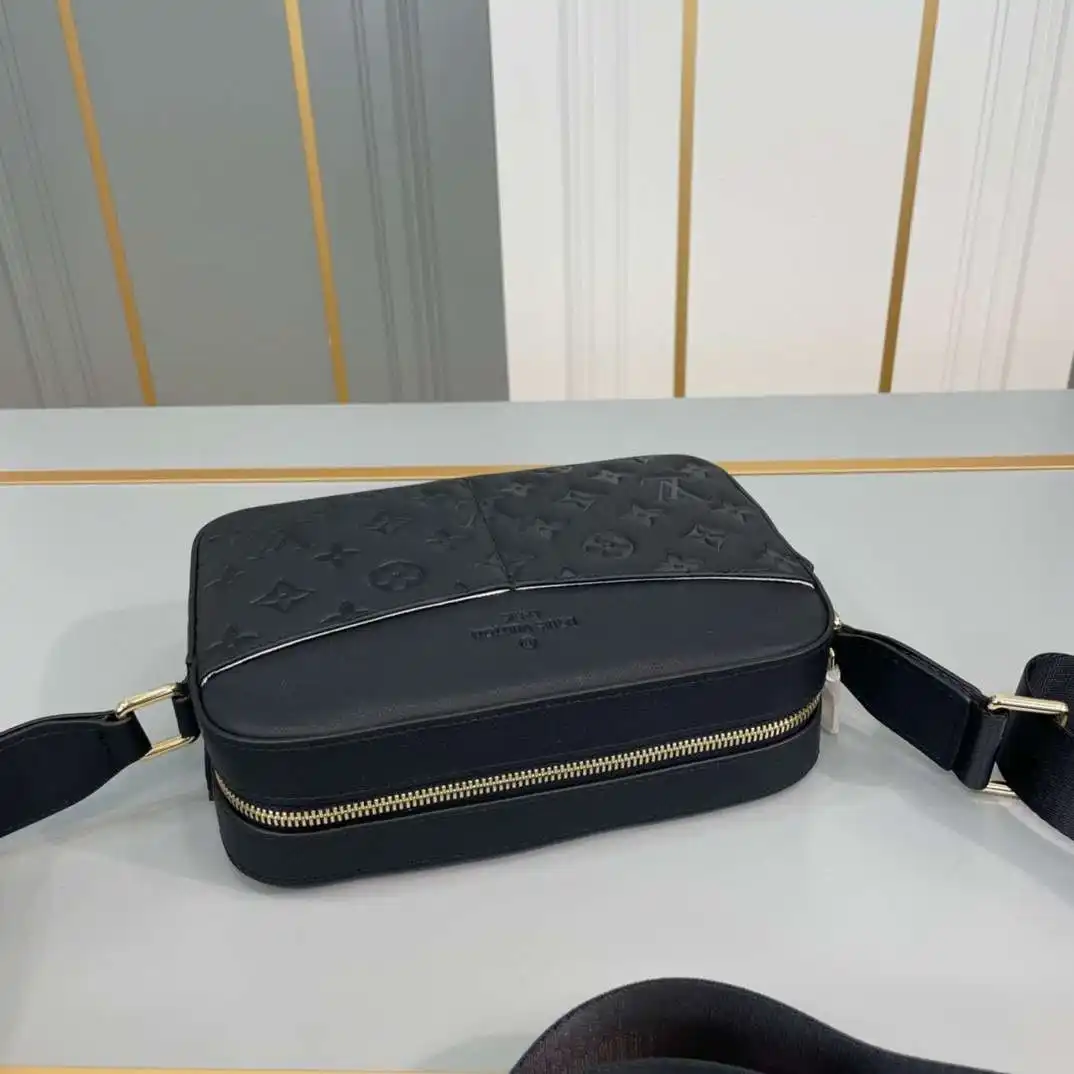 KK02850 (4).webp