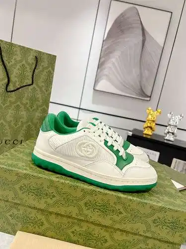 Zapatos GUCCI para hombre y mujer Código: 0325C60 Talla: 35-44