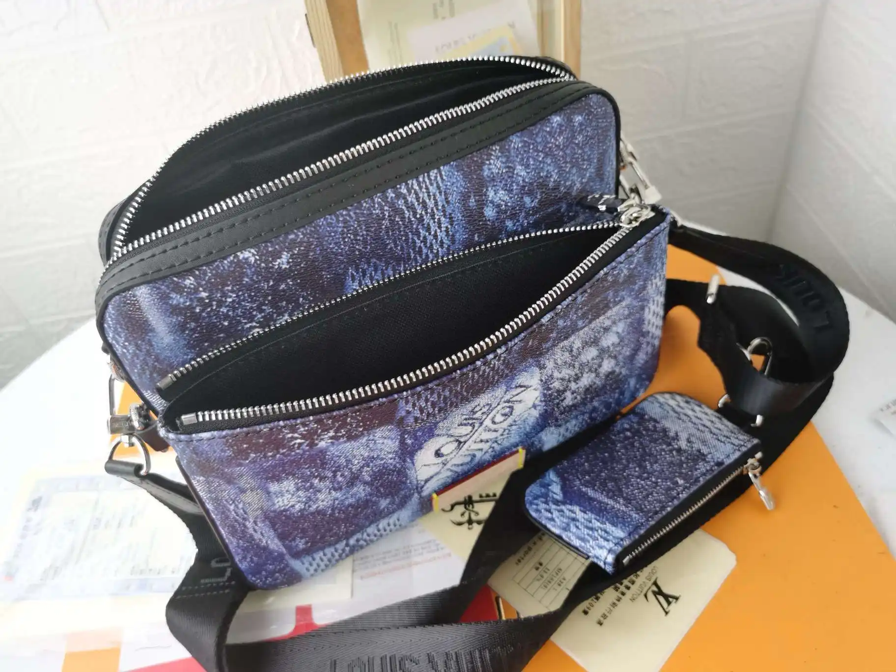 KK01850  (5).webp