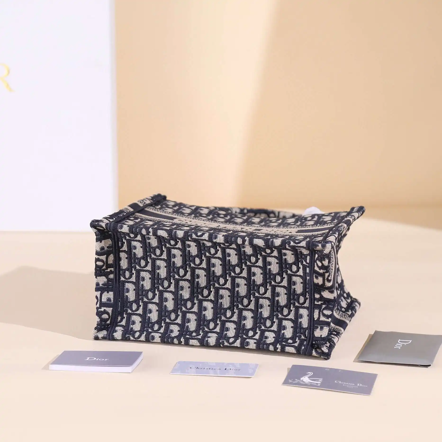 KK03450 (4).webp
