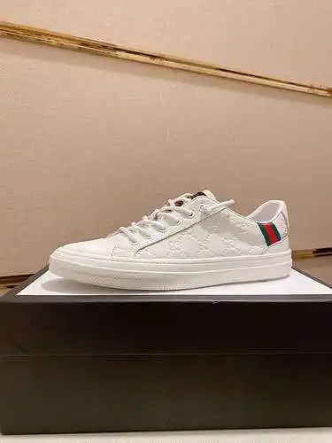 Zapatos de hombre GUCCI Código: 0326B40 Talla: 38-44