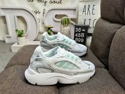 699DBad Bunny x adidas originals Response CL! ¡Las zapatillas para correr retro Ozmillen adidas Adid