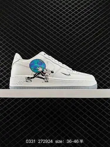 2 Nike Air Force Low Air Force 1 zapatillas deportivas informales, versátiles y de caña baja. La com