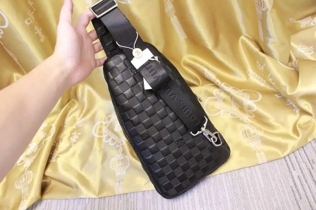 KK01850  (4).webp