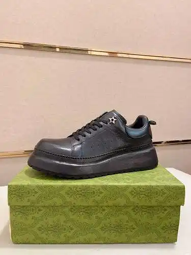 Zapatos de hombre GUCCI Código: 0327C70 Talla: 37-46