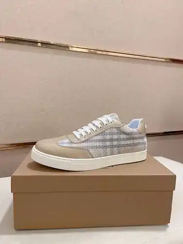 Zapatos de hombre Burberry Código: 0326B50 Talla: 38-44 (45 está hecho a medida y no se puede devolv