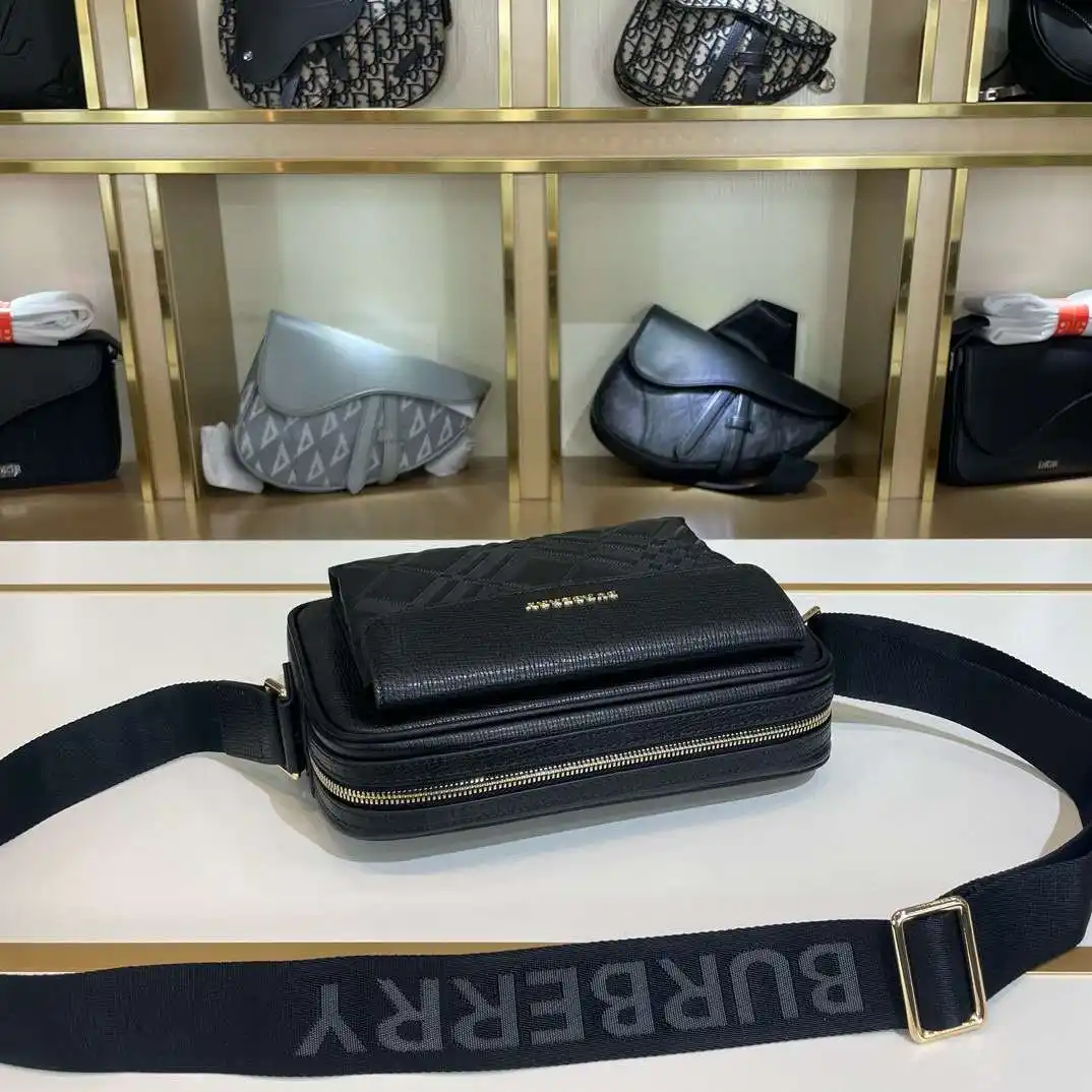 KK02750 (4).webp
