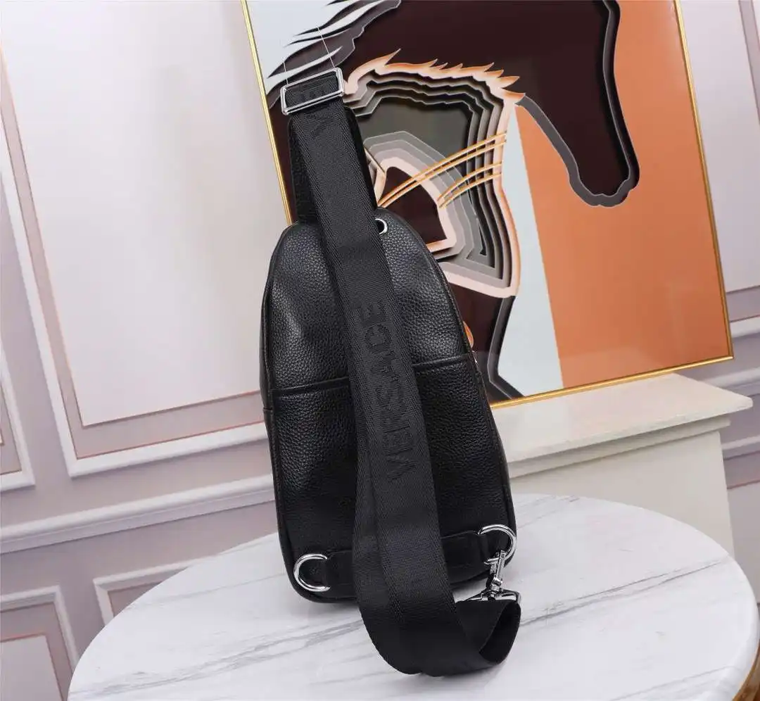 KK01850  (3).webp