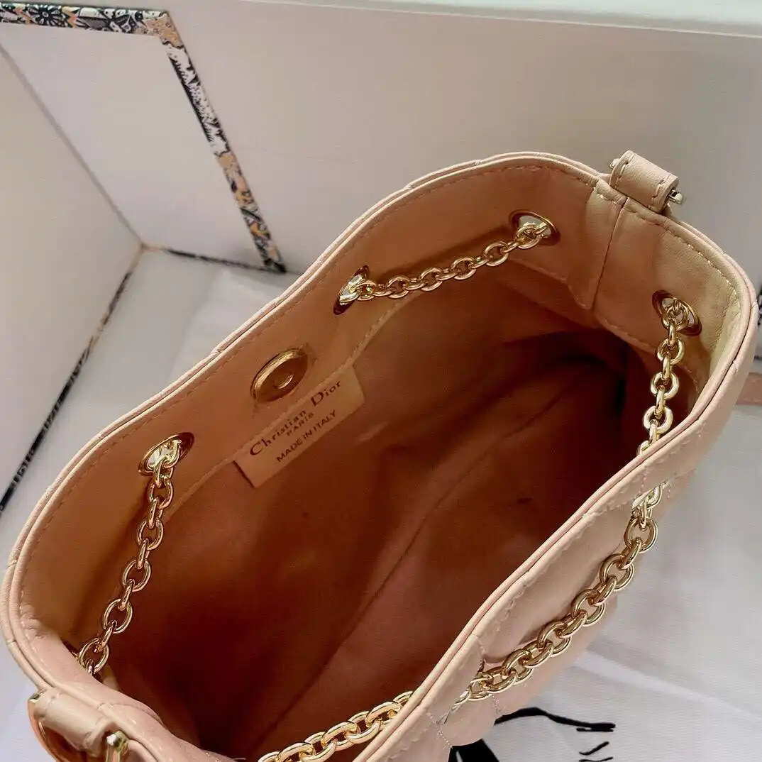 KK01850 (5).webp