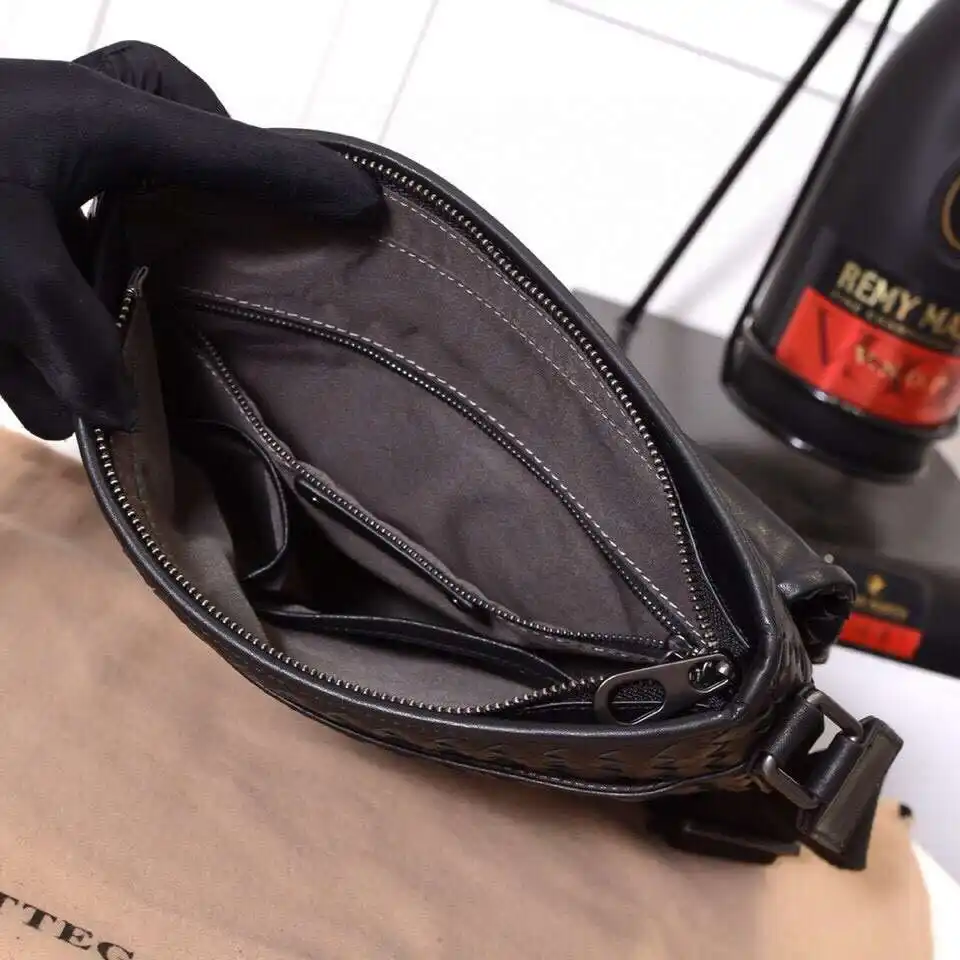 KK03850 (5).webp