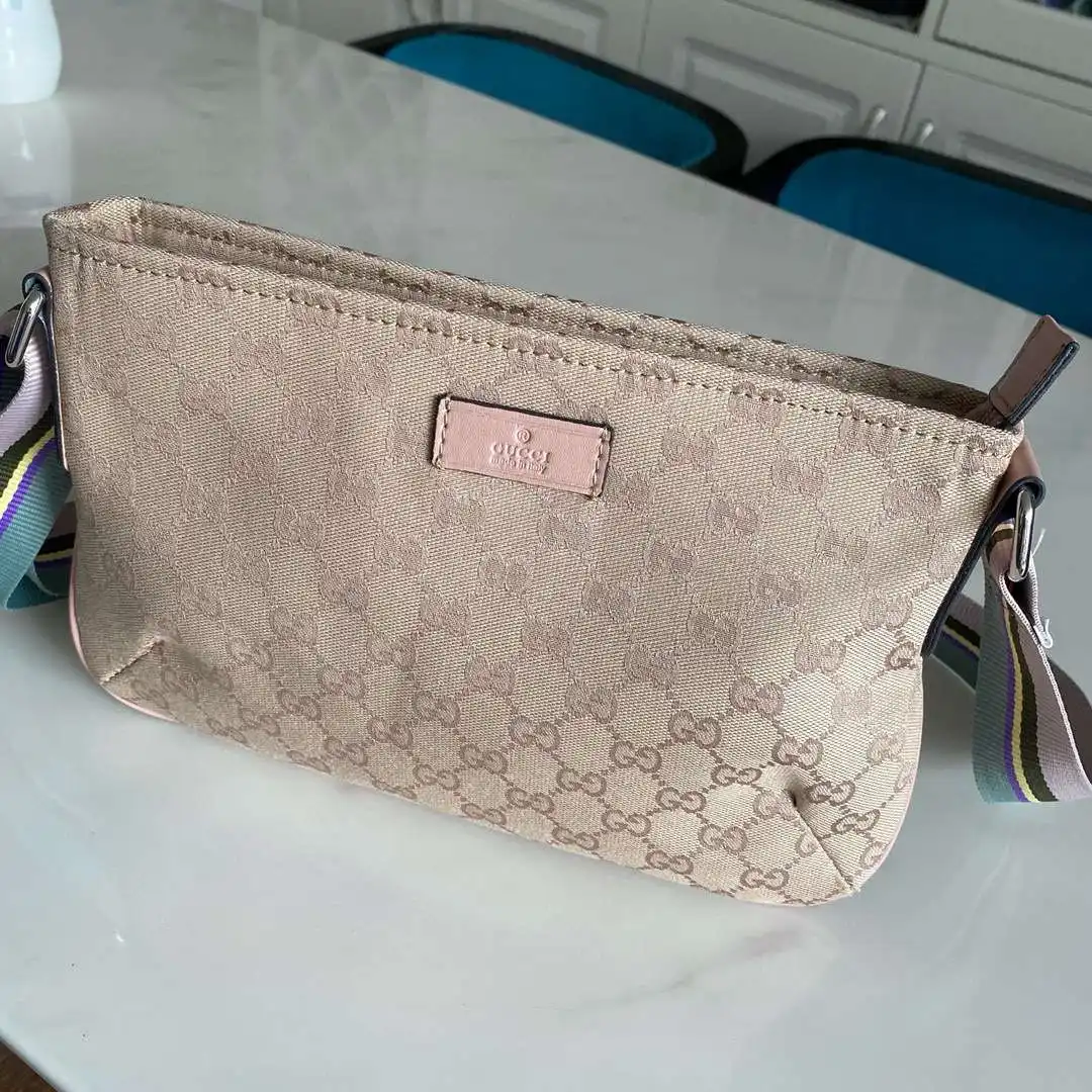 KK01750 (5).webp
