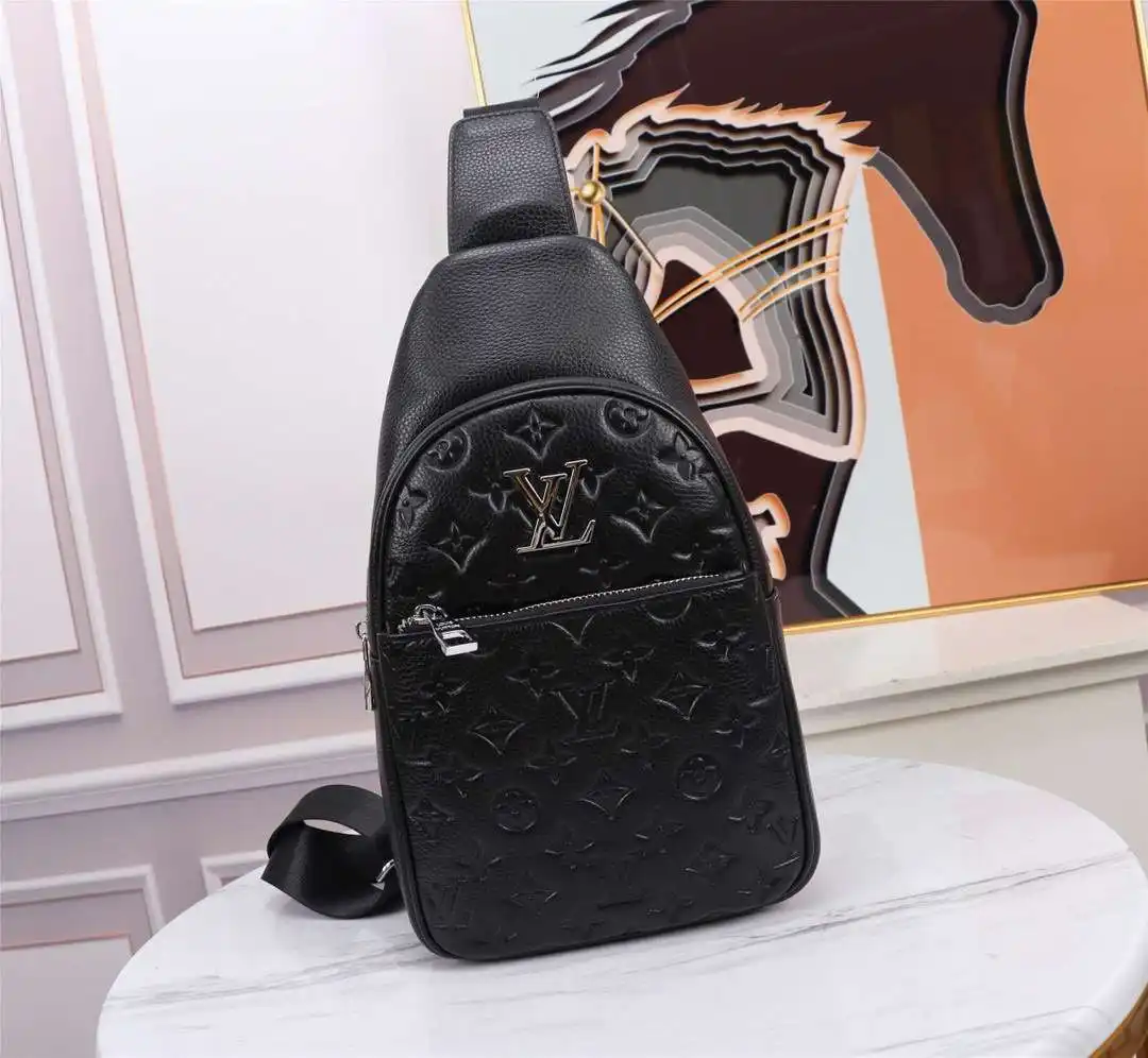 KK01850  (1).webp