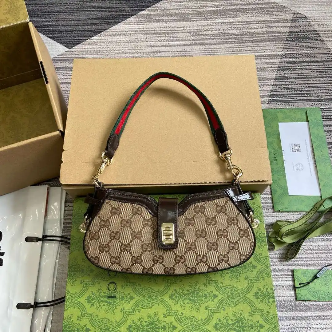 KK04350 (2).webp
