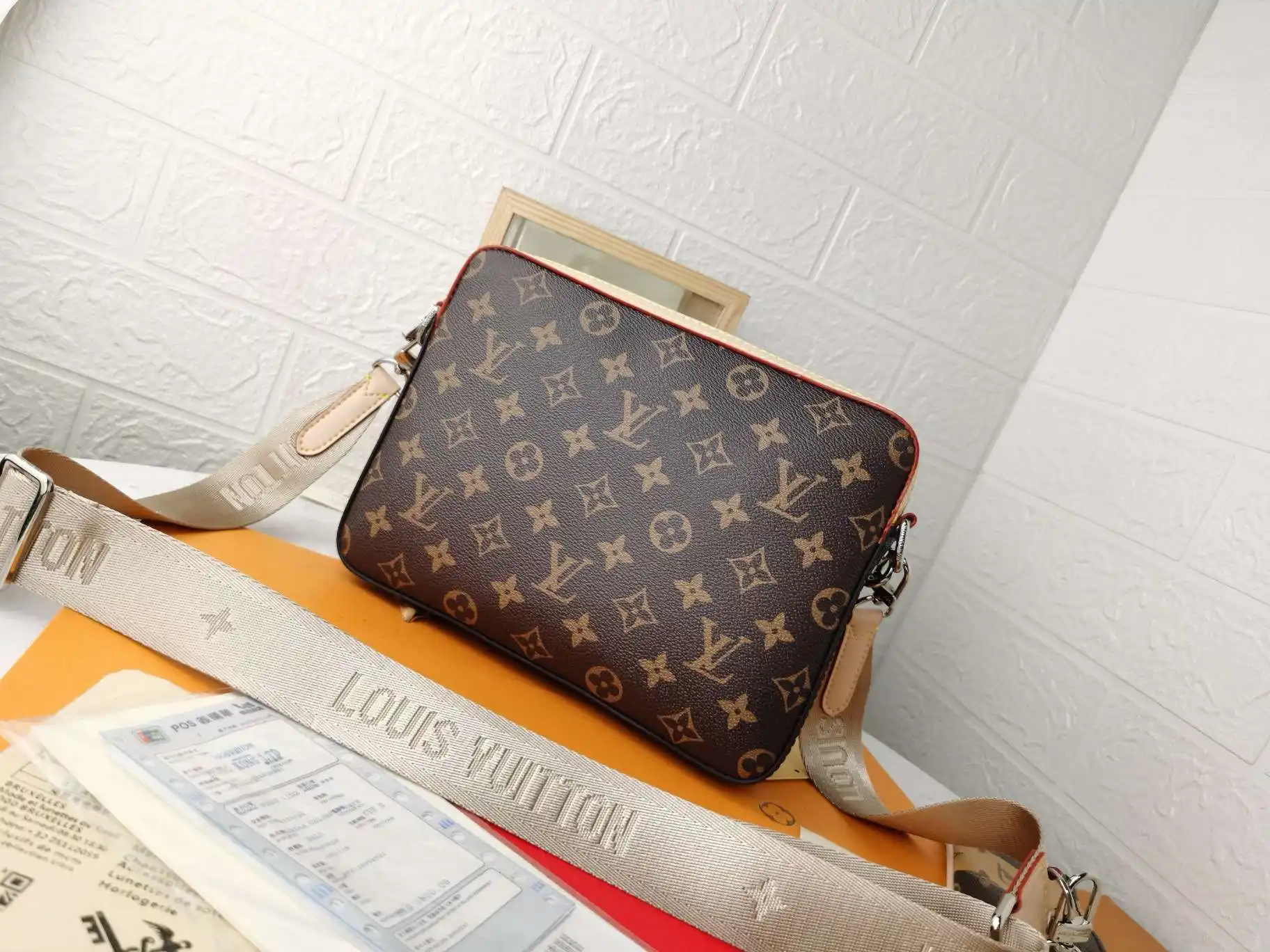 KK01850  (3).webp