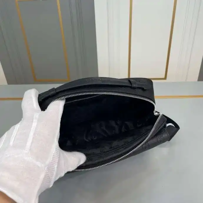 KK03050  (5).webp