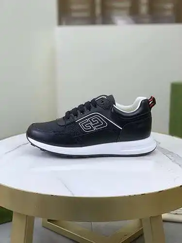 Zapatos de hombre GUCCI Código: 0322D60 Talla: 39-44 (38 45 personalizado)